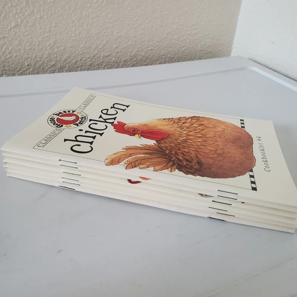 Gooseberry Patch Cookbooklet Lot 6 Chicken Pies Tailgating Chili Cocoa Bake Sale